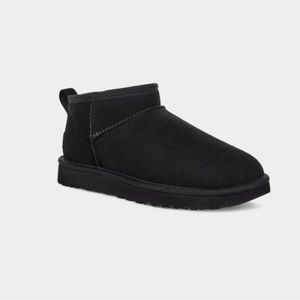 UGG Classic Ultra Mini SIZE 7 NEW IN BOX